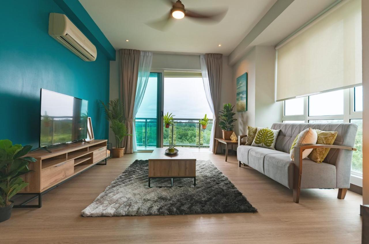 Santubong Suites B Just Like Home Damai Kuching Exterior foto