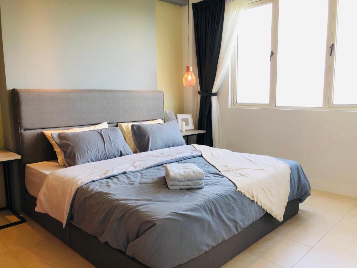 Santubong Suites B Just Like Home Damai Kuching Exterior foto